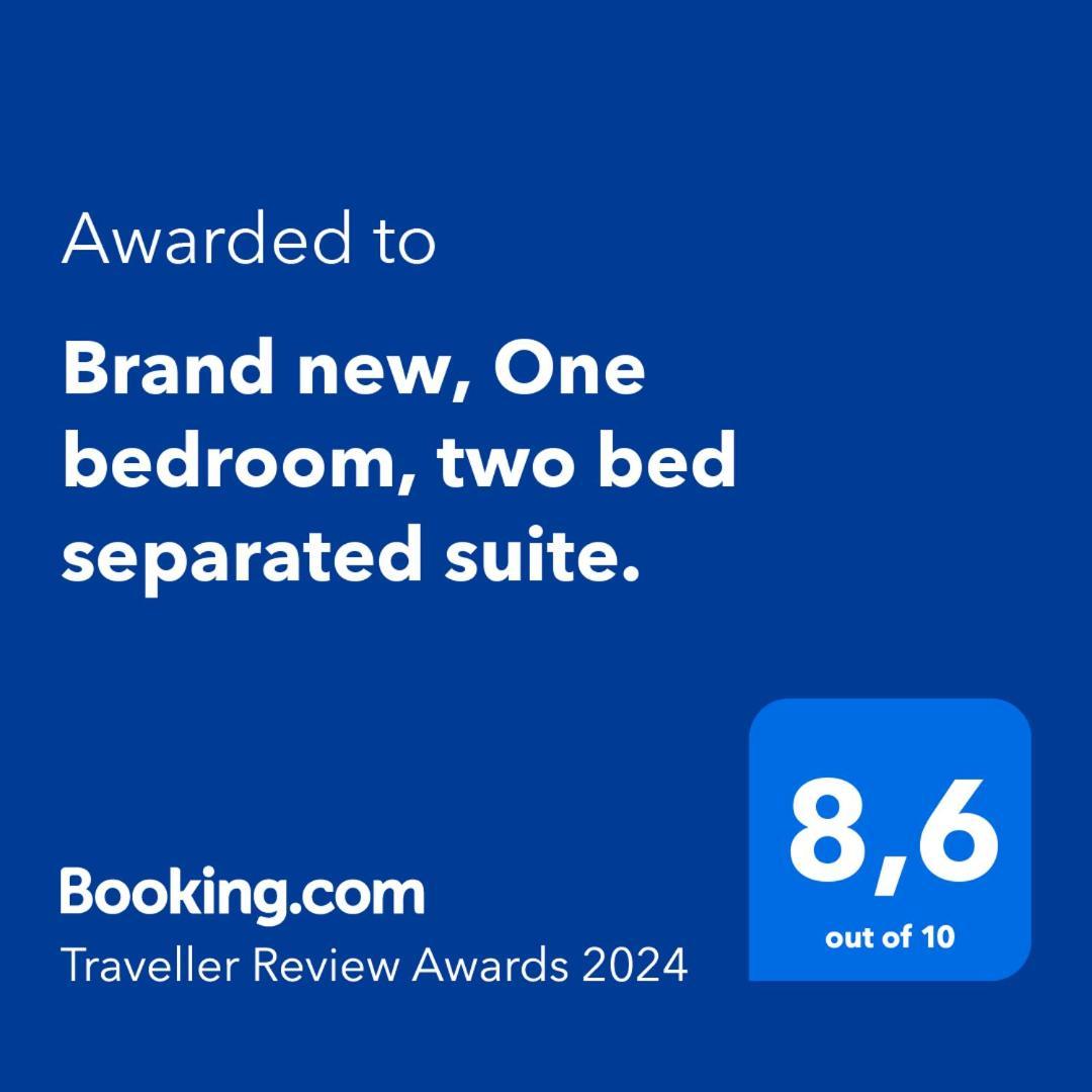 Dugg Bed And Breakfast Виктория Экстерьер фото