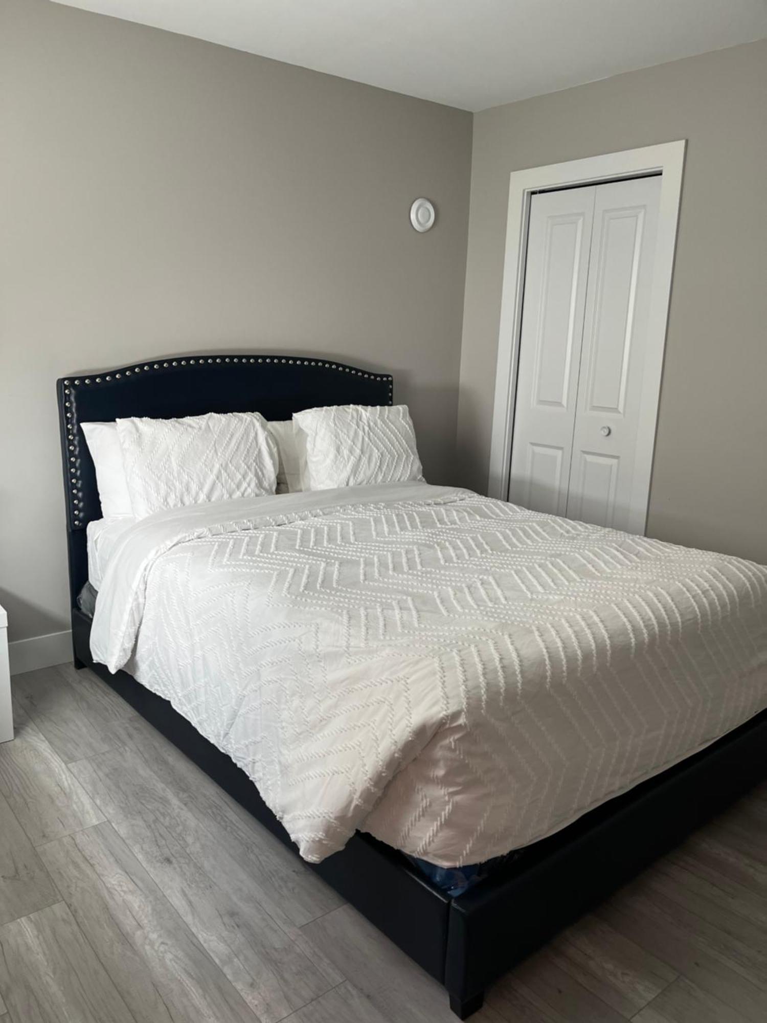 Dugg Bed And Breakfast Виктория Номер фото